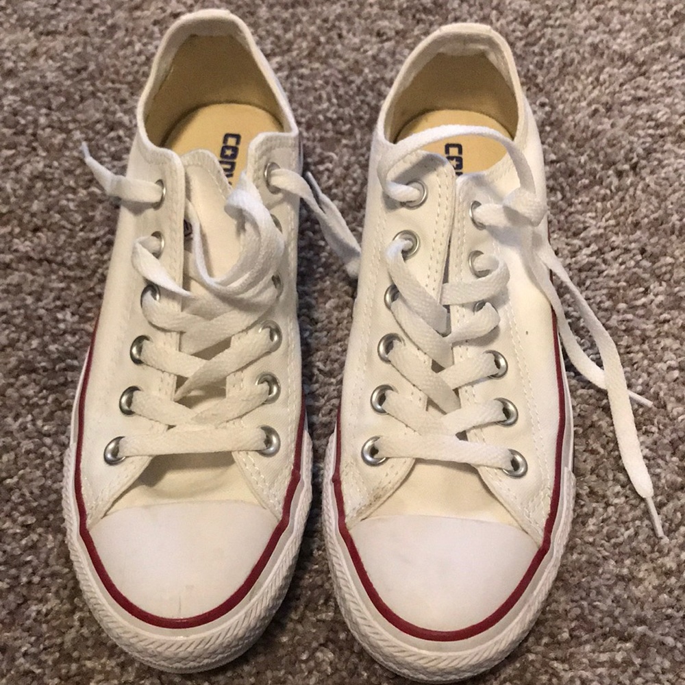 Converse! - Picture 2 of 3